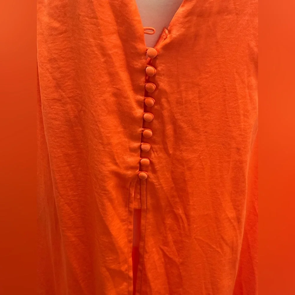 Free People. Orange Long Sleeveless Vneck Front & Back Blouse. Size 12.